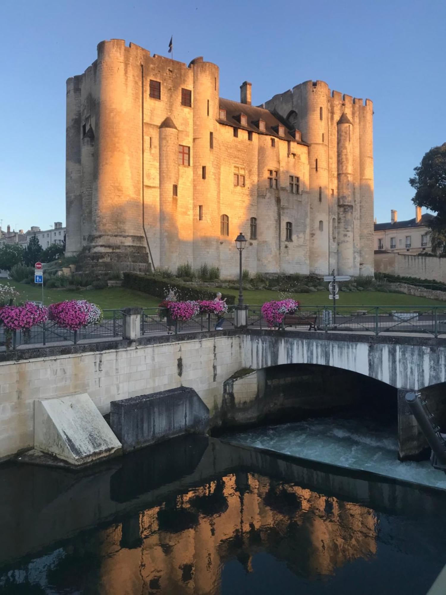 Super Studio Coup De Coeur Niort Exterior photo